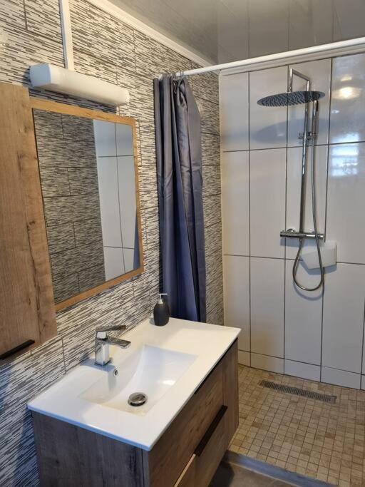 Charmant Logement A L'Ermitage Les Bains La Saline Le Bains Kültér fotó